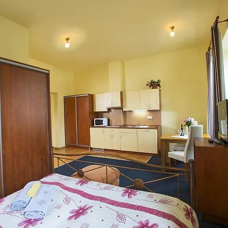 Apartment Yellow