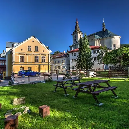 Yellow Rokytnice nad Jizerou