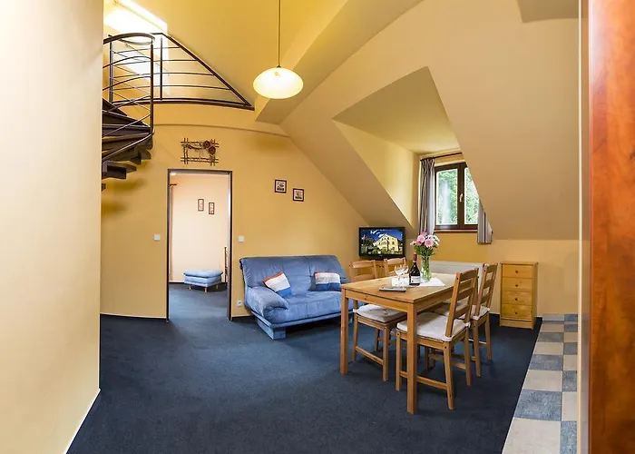 Apartman Yellow