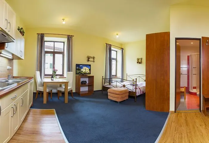 Apartman Yellow
